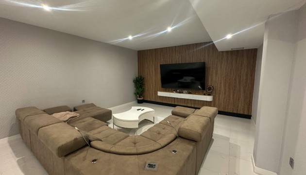 Resale - Detached Villa - Orihuela Costa