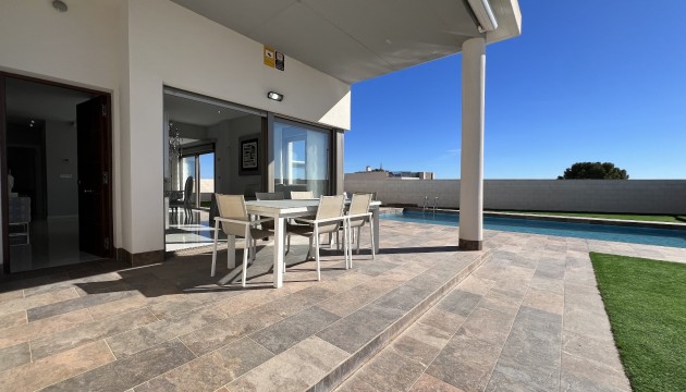 Resale - Detached Villa - Orihuela Costa