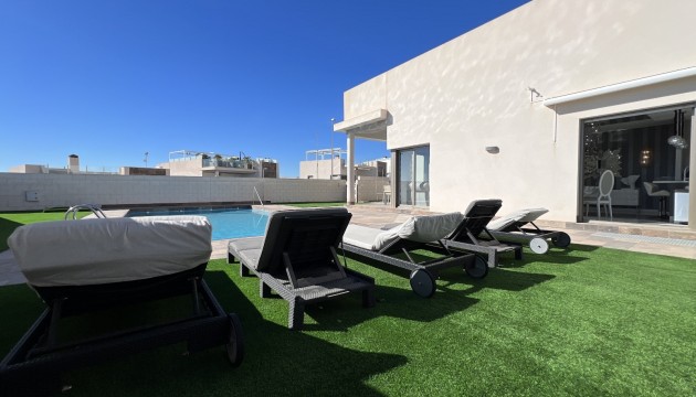 Resale - Detached Villa - Orihuela Costa