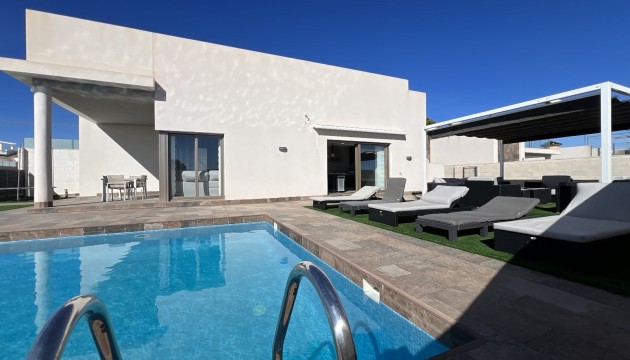 Resale - Detached Villa - Orihuela Costa
