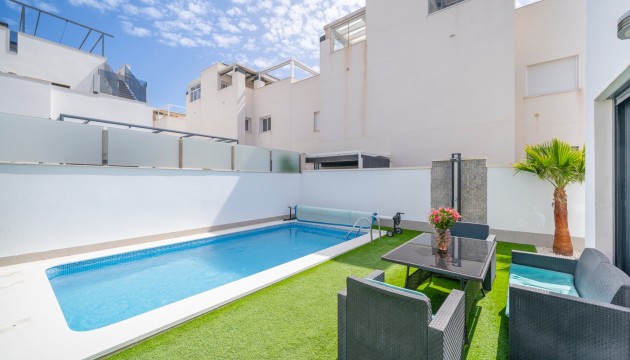 Herverkoop - Detached Villa - Torrevieja