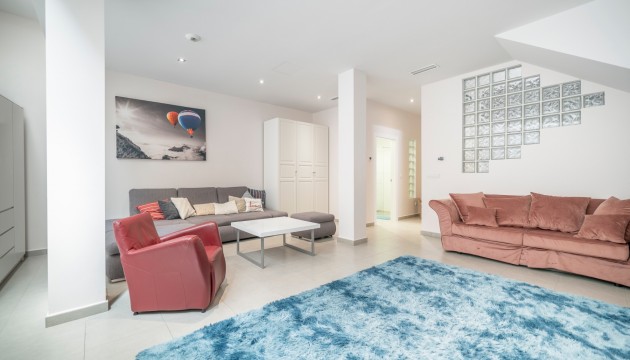 Herverkoop - Detached Villa - Torrevieja