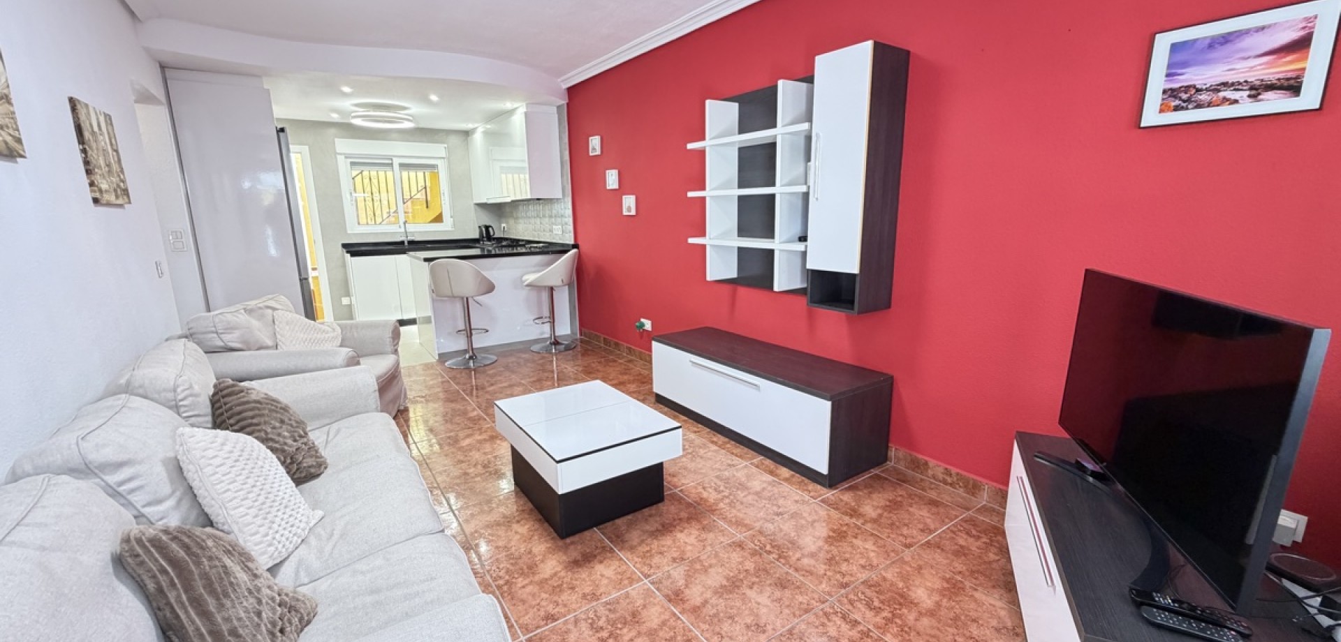 House in San Miguel de Salinas - Image 2