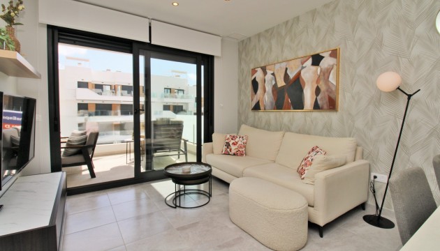 Resale - Apartment - Orihuela Costa - Villamartín