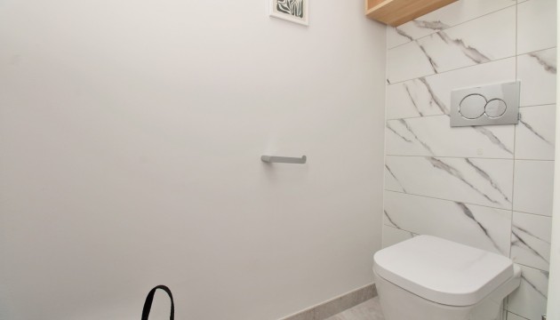 Resale - Apartment - Orihuela Costa - Villamartín