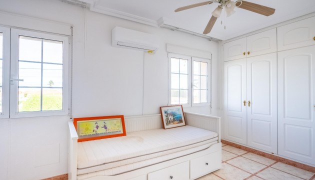 Begagnad - Fristående Villa - Torrevieja - El chaparral