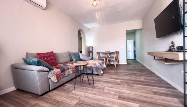 Resale - Bungalow - Orihuela Costa - Cabo Roig