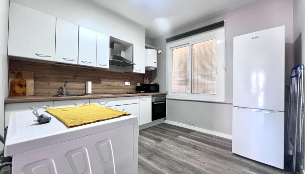 Resale - Bungalow - Orihuela Costa - Cabo Roig