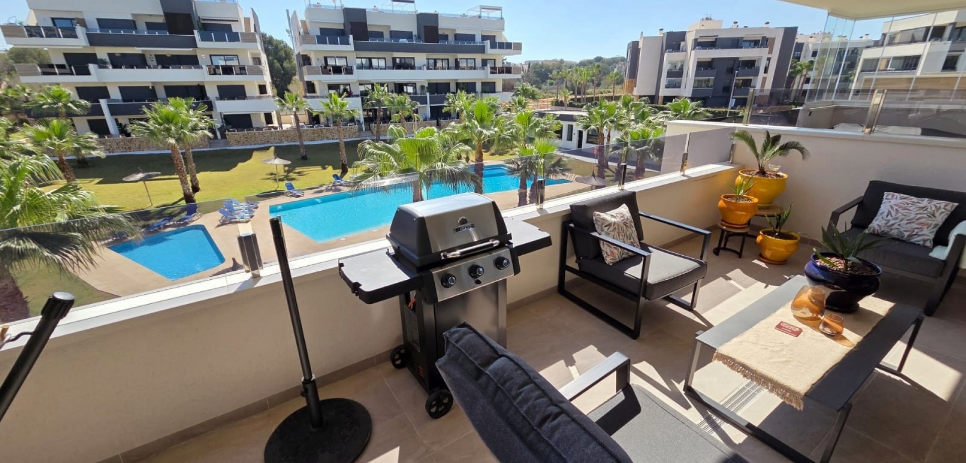 Apartment in Urbanizacion los Balcones - view 1