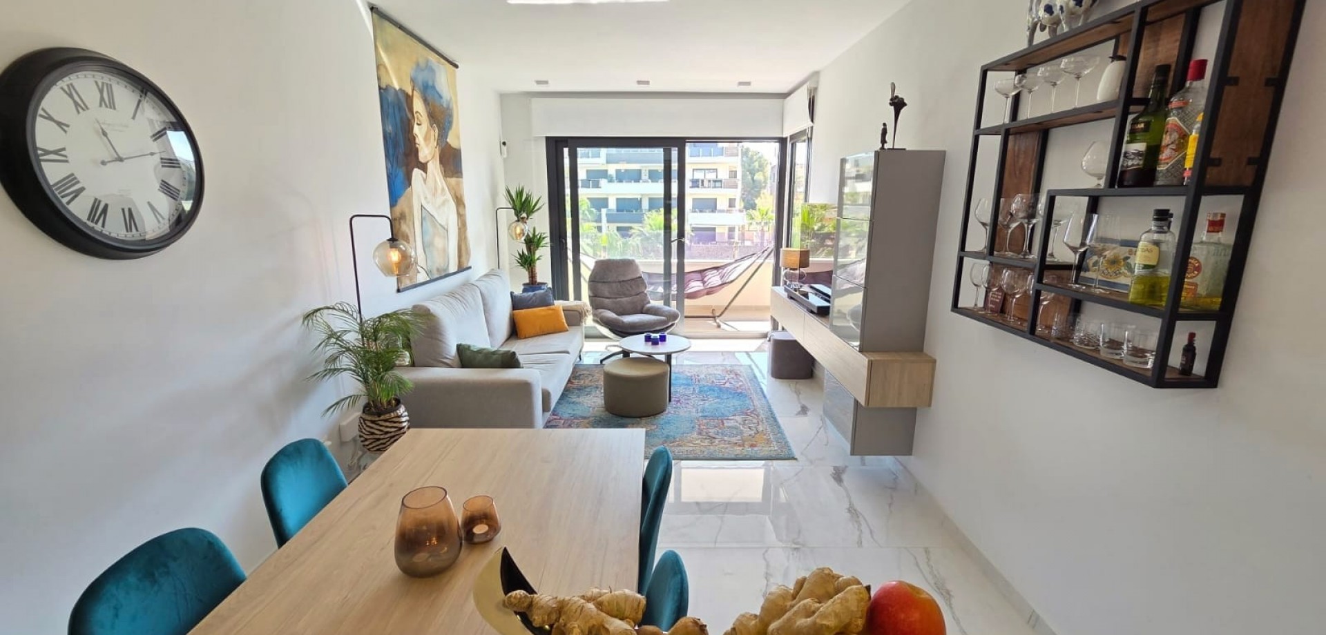 Apartment in Urbanizacion los Balcones - Image 3