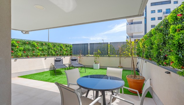Resale - Apartment - Orihuela Costa - Dehesa de campoamor