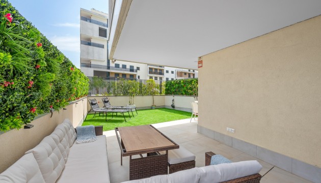 Resale - Apartment - Orihuela Costa - Dehesa de campoamor