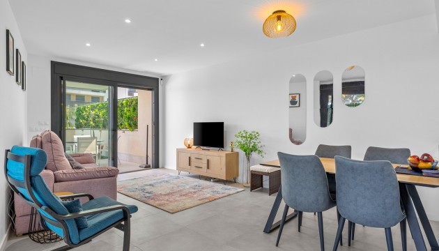 Resale - Apartment - Orihuela Costa - Dehesa de campoamor