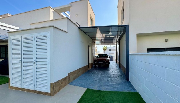 Resale - Detached Villa - San Miguel de Salinas - Bellavista