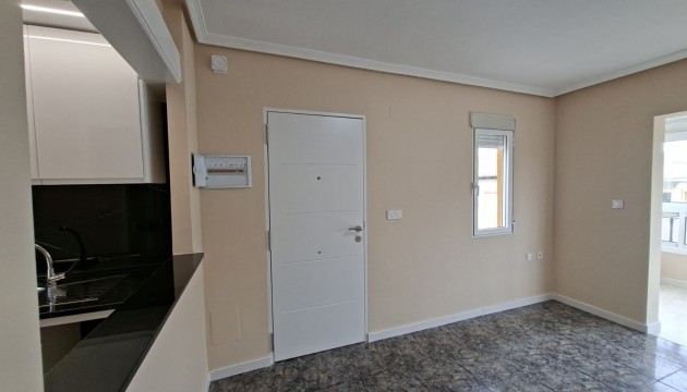Resale - Apartment - Orihuela Costa - Playa Flamenca