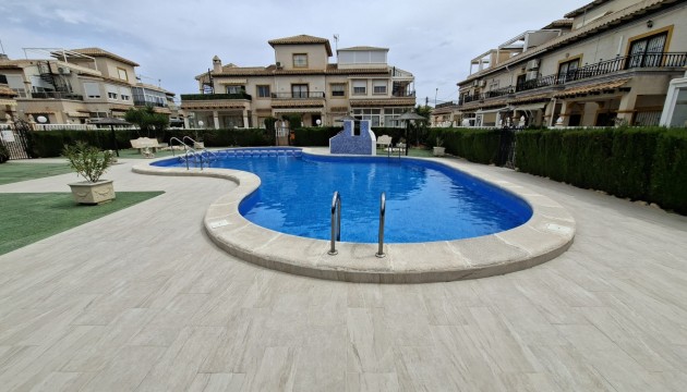 Resale - Apartment - Orihuela Costa - Playa Flamenca