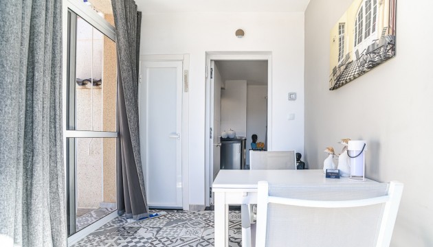 Resale - House - Algorfa