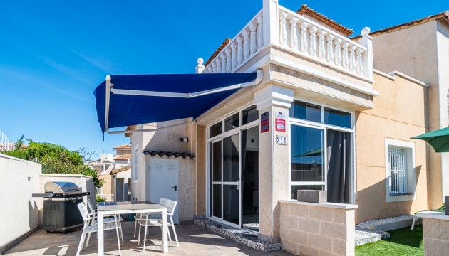 Resale - House - Algorfa