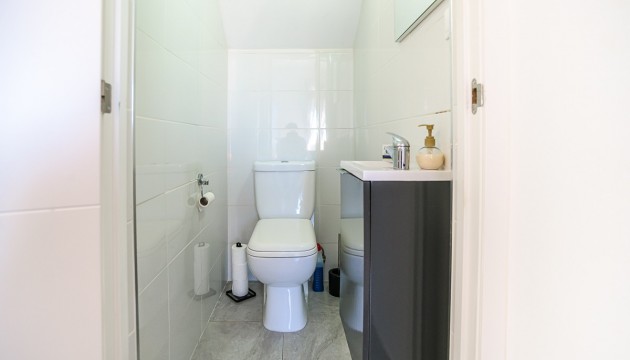 Resale - House - Algorfa