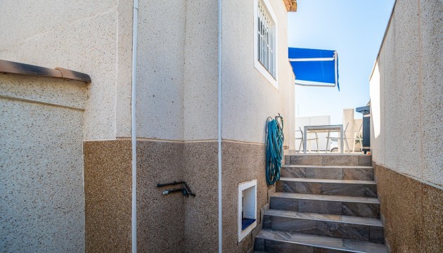 Resale - House - Algorfa