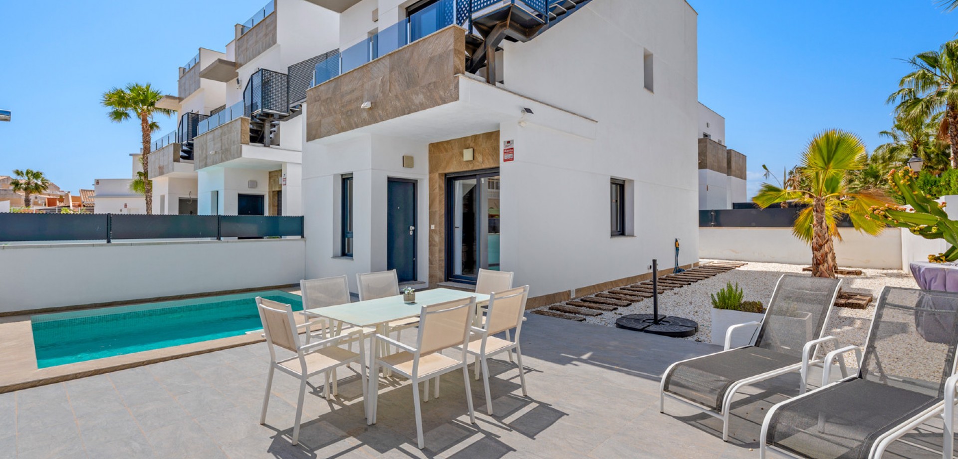 House in Torrevieja - Image 2