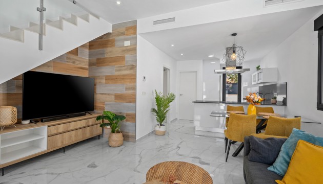Resale - Detached Villa - Torrevieja