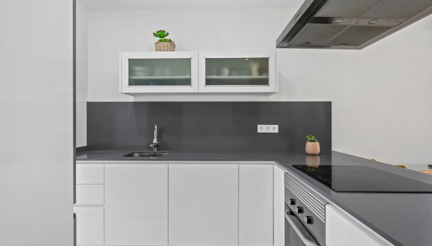 Resale - Detached Villa - Torrevieja