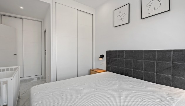 Resale - Detached Villa - Torrevieja