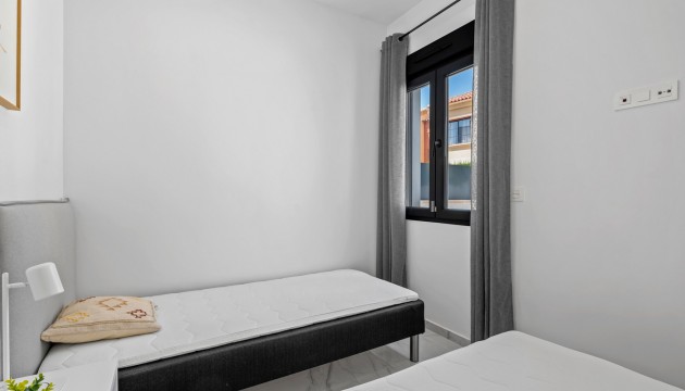Resale - Detached Villa - Torrevieja