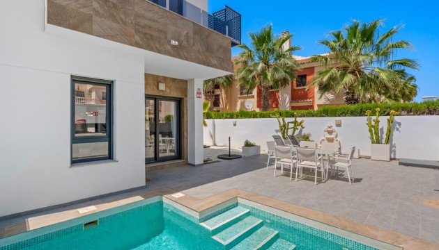 Resale - Detached Villa - Torrevieja
