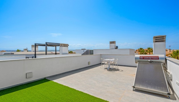 Resale - Detached Villa - Torrevieja