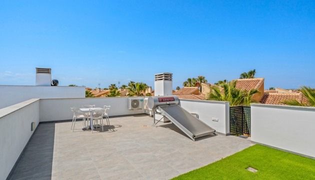 Resale - Detached Villa - Torrevieja