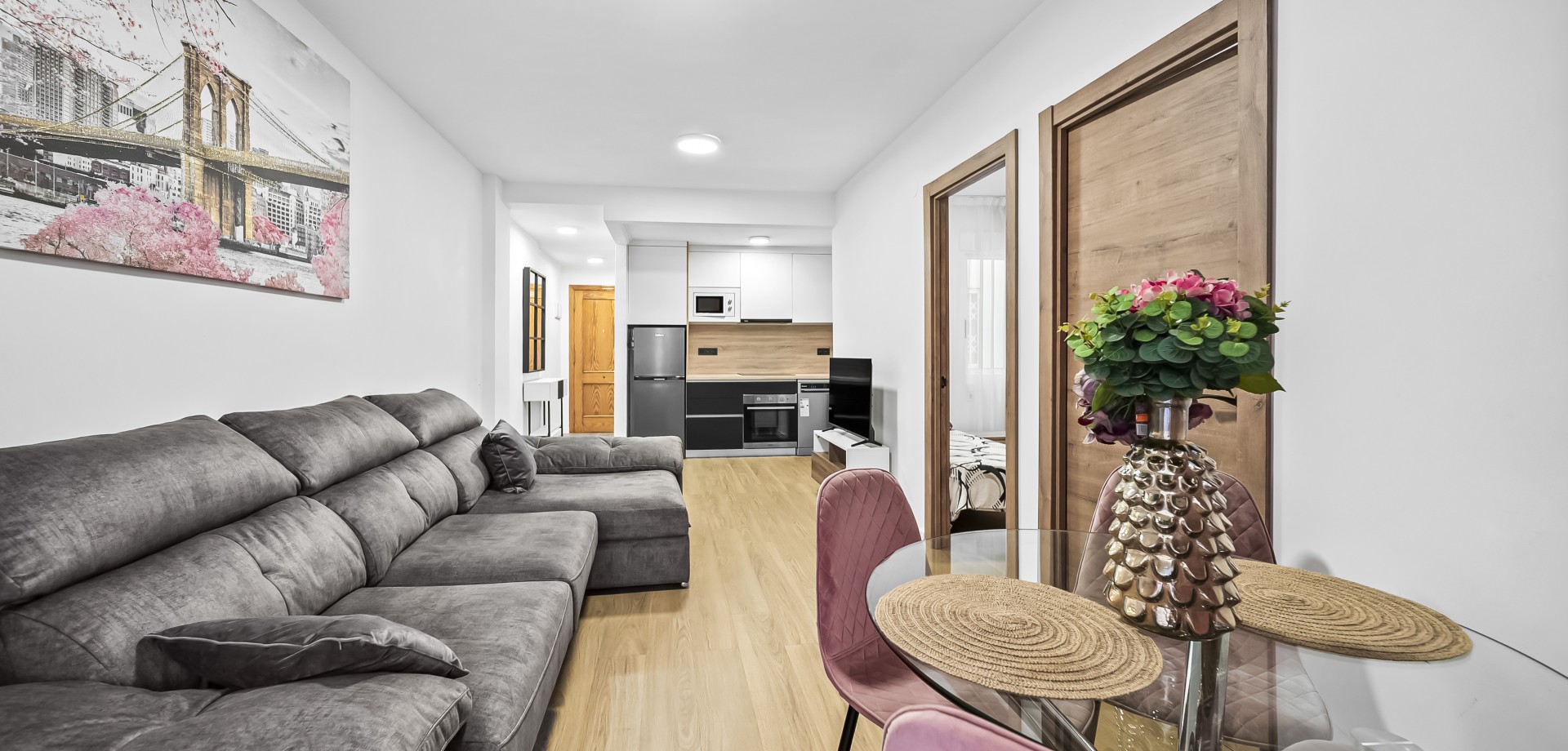 Apartment in Torrevieja - Image 3