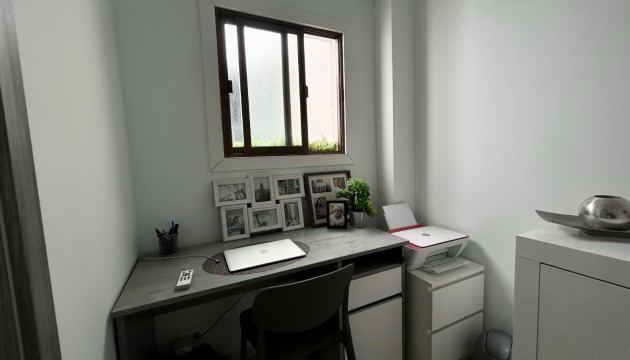Odsprzedaż - Apartment - Torremendo