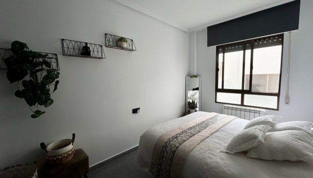 Odsprzedaż - Apartment - Torremendo
