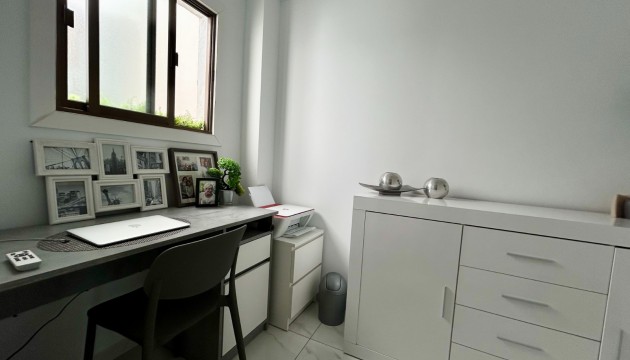 Odsprzedaż - Apartment - Torremendo