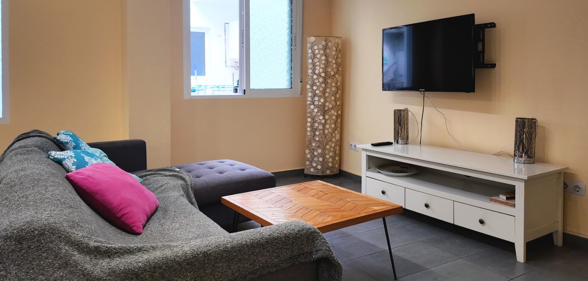 Apartment in Alicante - Image 5