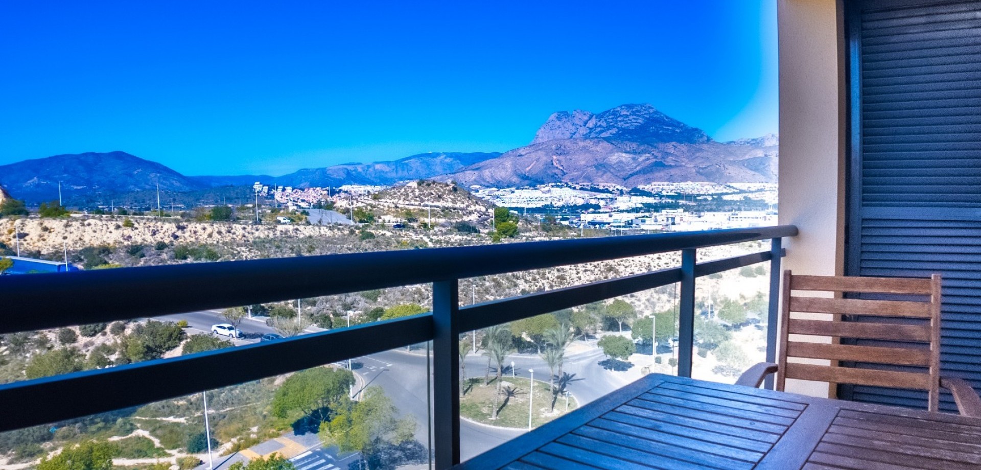 Apartment in Finestrat - Image 2