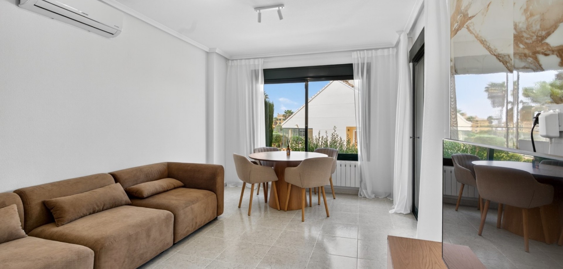 Apartment in Dehesa de Campoamor - Image 4