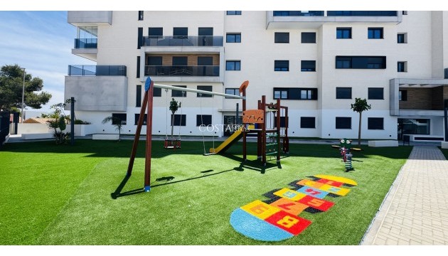 Resale - Apartment - Orihuela Costa - Dehesa de campoamor