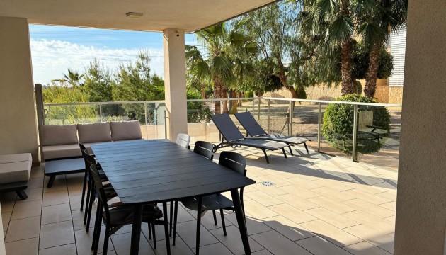 Resale - Apartment - Orihuela Costa - Villamartín