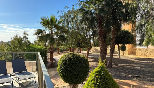 Resale - Apartment - Orihuela Costa - Villamartín