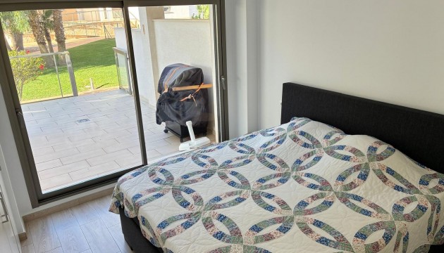 Resale - Apartment - Orihuela Costa - Villamartín