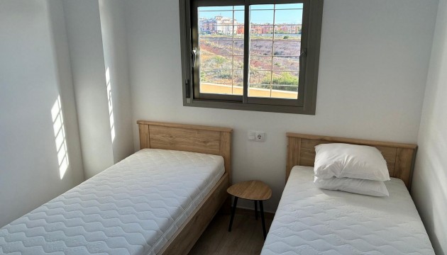 Resale - Apartment - Orihuela Costa - Villamartín