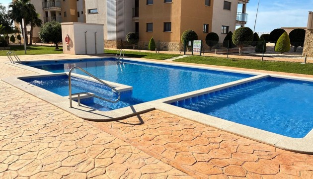 Resale - Apartment - Orihuela Costa - Villamartín