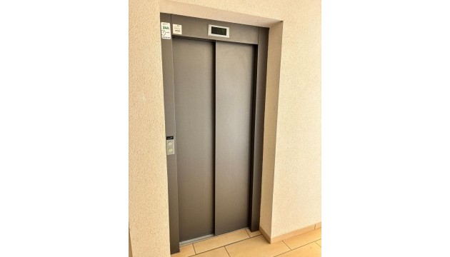 Resale - Apartment - Orihuela Costa - Villamartín