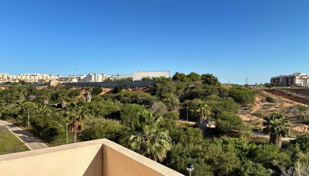Resale - Apartment - Orihuela Costa - Villamartín