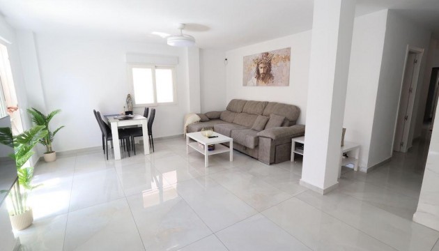 Herverkoop - Apartment - Torrevieja - El Acequión - Los Náufragos
