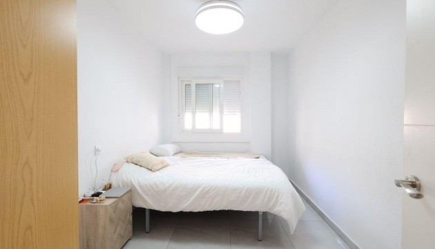 Herverkoop - Apartment - Torrevieja - El Acequión - Los Náufragos