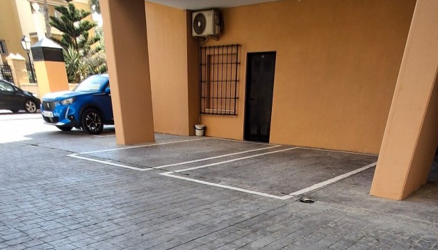 Resale - Apartment - Torrevieja - Playa de los Locos